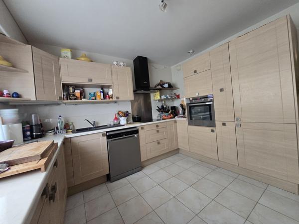 Vente / Appartement T4