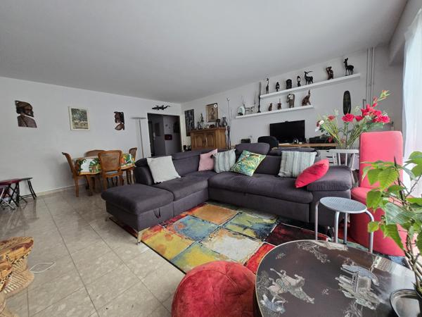 Vente / Appartement T4