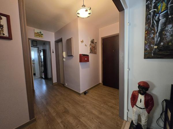 Vente / Appartement T4