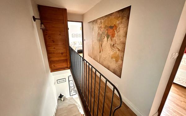 Maison à vendre    5 pièces •  Saint-Gilles