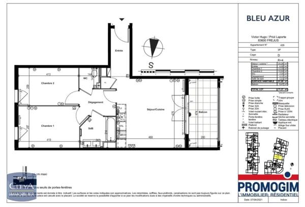 Appartement à louer 3 pièces 61.8m² Fréjus (83600)