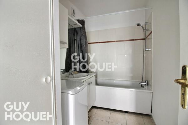 LOCATION : appartement 2 pièces (37 m²) meublé à VILLEJUIF