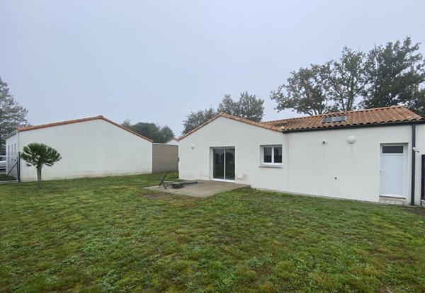 Location maison Challans : 980 € - AJP Immobilier Challans