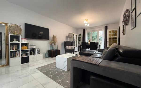 Maison à vendre    6 pièces •  Savigny-le-Temple