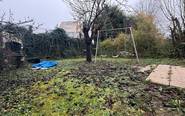 Maison à vendre    6 pièces •  Savigny-le-Temple