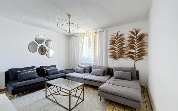 Appartement à vendre    4 pièces • 82,20 m2 Bourg-lès-Valence