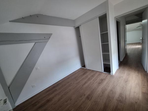 MARMANDE TROIS PIECES ATYPIQUE AVEC PARKING LOUE PAR L'AGENCE ADROIT IMMOBILIER , Marmande