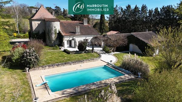 Maison 10 pièce(s) 7 chambre(s) 345 m²