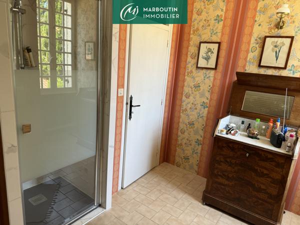 Maison 10 pièce(s) 7 chambre(s) 345 m²