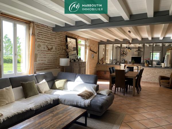 Maison 7 pièce(s) 5 chambre(s) 243 m²