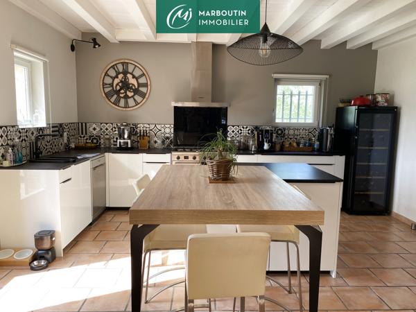 Maison 7 pièce(s) 5 chambre(s) 243 m²