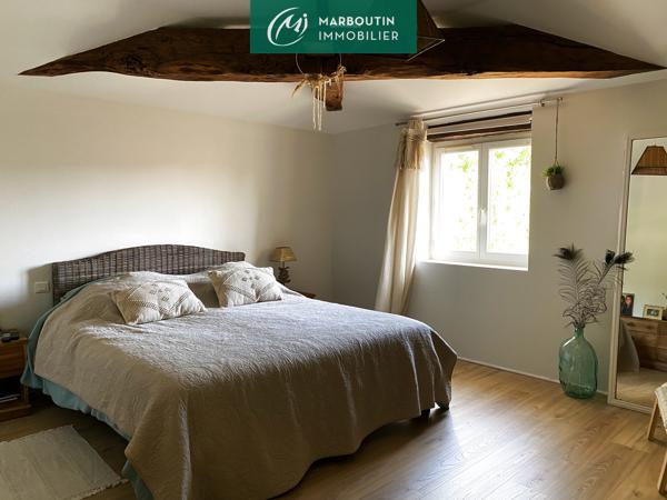Maison 7 pièce(s) 5 chambre(s) 243 m²