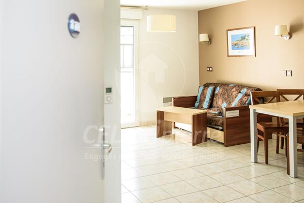 A VENDRE POUR INVEST LMNP SOUS BAIL COMMERCIAL : Appartement 2 pièces de 37 m² situé à Perros-Guirec (22)