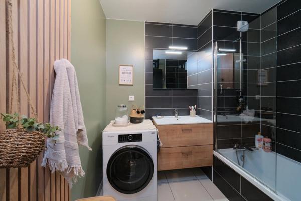 Appartement Givors Type T4- 76m²-Balcon-Garage