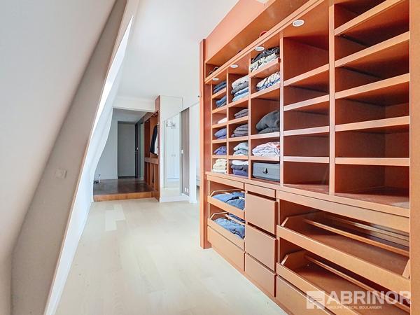 Corps de ferme, 5 chambres, jardin VILLENEUVE D ASCQ