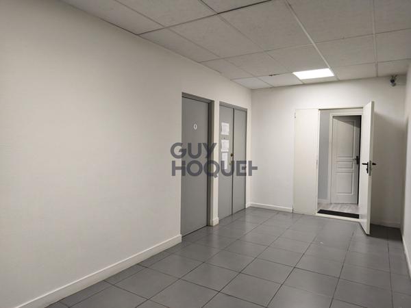 Bureaux Vitry Sur Seine 3 pièce(s) 73 m2