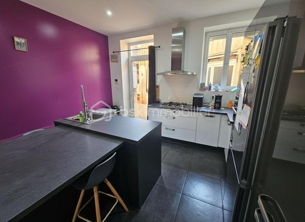 Immeuble mixte de 280 m²