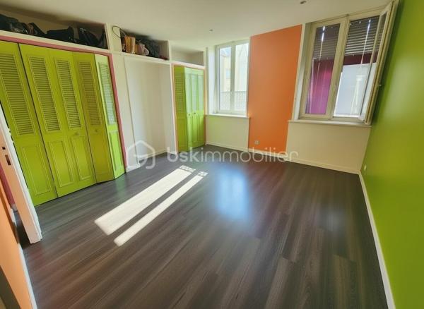 Immeuble mixte de 280 m²