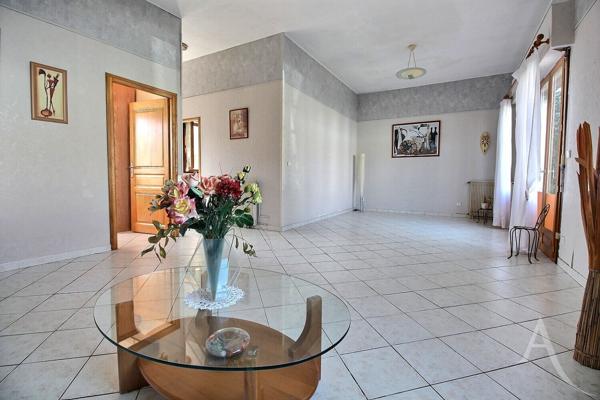 Maison Bègles 613 m² parcelle