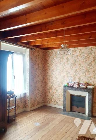 -QUETTEHOU-A DEUX PAS DU BOURG-