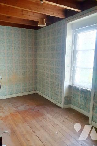 -QUETTEHOU-A DEUX PAS DU BOURG-