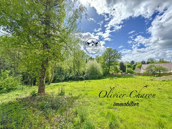 Jouy-en-Josas (78350) Terrain à Bâtir de 700m2