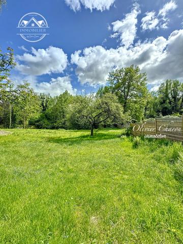 Jouy-en-Josas (78350) Terrain à Bâtir de 700m2