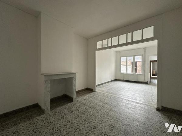 LA BASSEE MAISON DE VILLE 3CH AVEC COUR