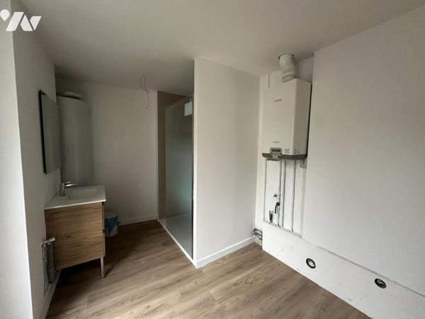 LA BASSEE MAISON DE VILLE 3CH AVEC COUR