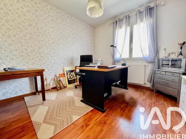 Maison à vendre 6 pièces 175 m² Feurs