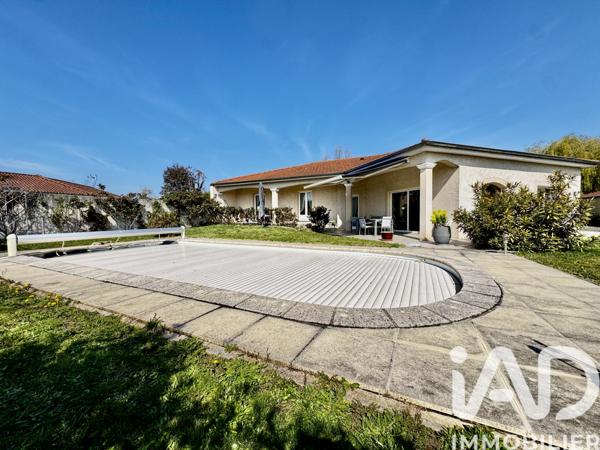 Maison à vendre 6 pièces 175 m² Feurs