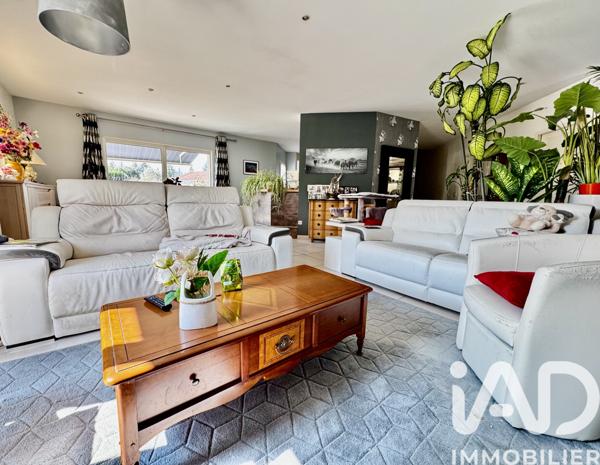 Maison à vendre 6 pièces 175 m² Feurs