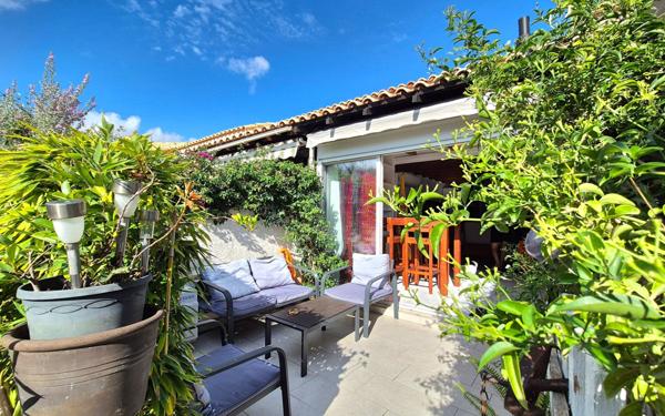 Appartement à vendre    2 pièces • 24 m2 Sanary-sur-Mer