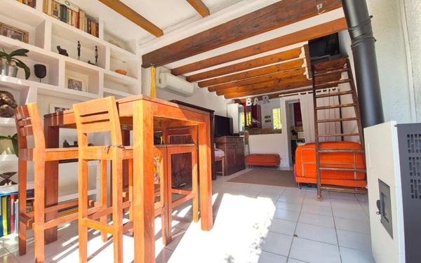 Appartement à vendre    2 pièces • 24 m2 Sanary-sur-Mer