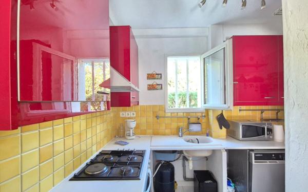 Appartement à vendre    2 pièces • 24 m2 Sanary-sur-Mer