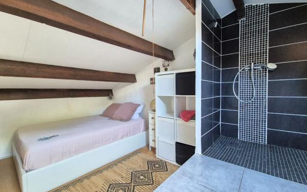 Appartement à vendre    2 pièces • 24 m2 Sanary-sur-Mer