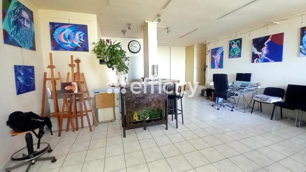 Local Commercial 1 pièce - 67 m² Exclusivité efficity