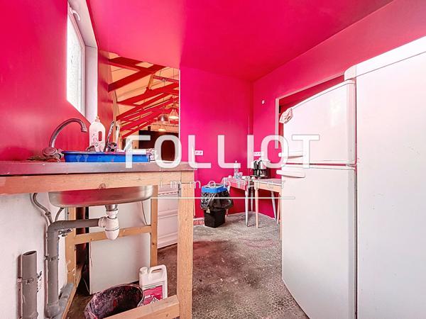 A vendre Local - Saint Denis Le Gast