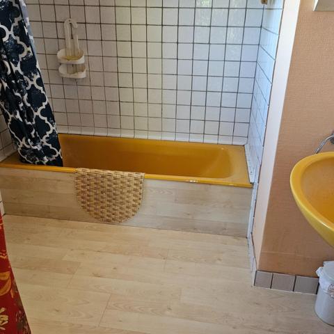 Propriété d'exception de 11 pièces avec piscine, espace bien-être et salle de réception