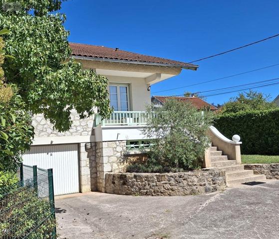 Maison à vendre à Figeac dans le Lot (46100), ref : MAIS142