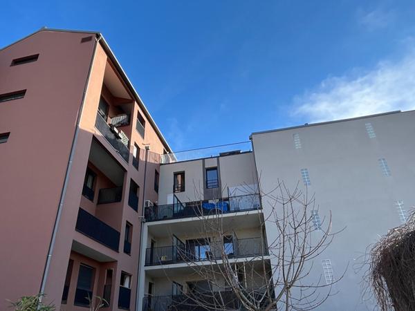 F3 -72 m² + 36m² terr. dernier étage