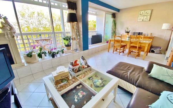 Appartement à vendre    3 pièces • 70 m2 Sainte-Foy-lès-Lyon