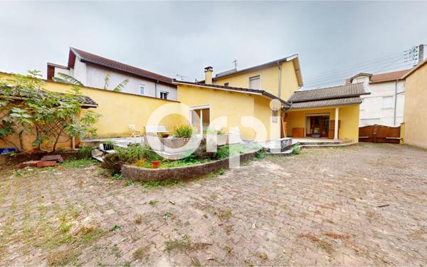 Maison à vendre    5 pièces • 135 m2 Bron