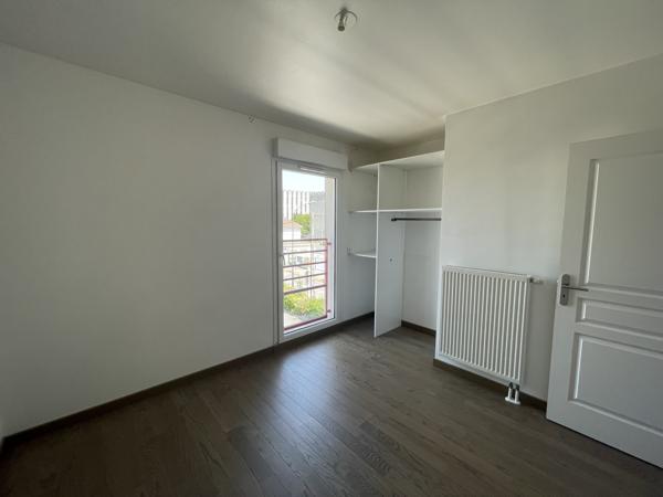 Meaux (77100) F2 - 39,95m2 loi carrez - 2 parkings