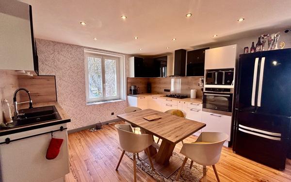 Appartement à vendre    3 pièces • 82,80 m2 Chauffayer