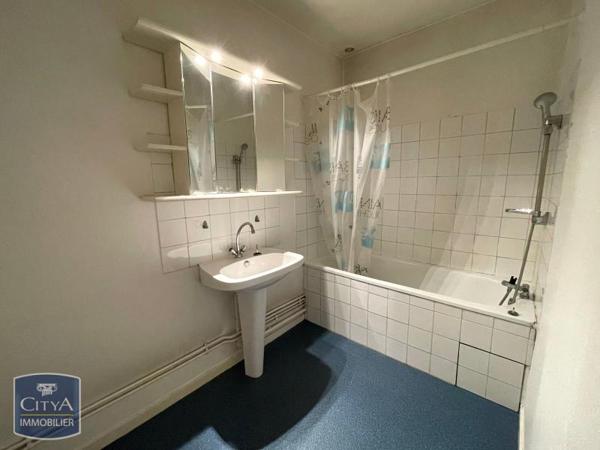 Appartement à louer 1 pièce 47.55m²