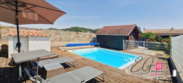 VILLEGLY : Villa de plain-pied avec piscine et jacuzzi