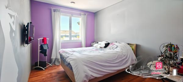 VILLEGLY : Villa de plain-pied avec piscine et jacuzzi
