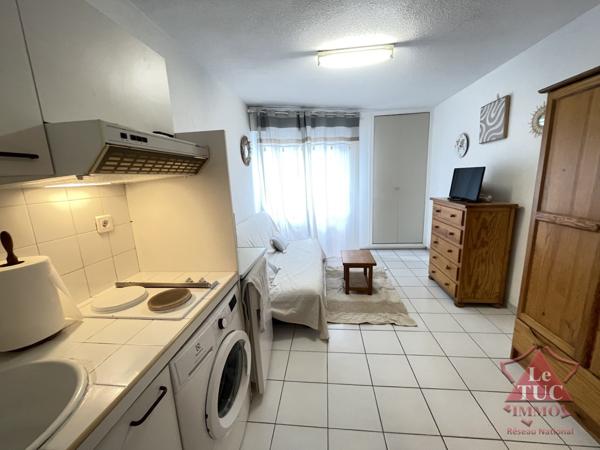 Studio + garage + cave. Centre ville. Cavalaire-sur-Mer (83240)