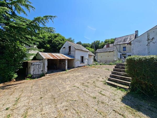 Maisons à rénover sur Saint Hilaire Saint Florent, proche centre-ville de Saumur (49400)